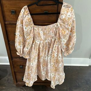 (NWT) Storia Floral Baby Doll Mini Dress, Size M